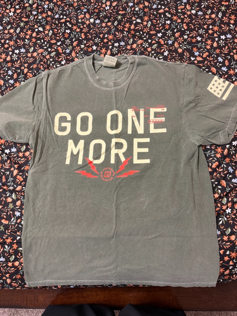 Bare Performance Nutrition Go One More Men's Tee Size Medium